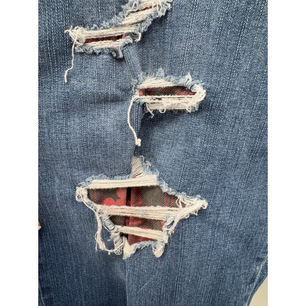 Disney Mickey Mouse Medium Wash Boyfriend Jean with Patches‎ Women's Size 24 - Picture 3 of 7